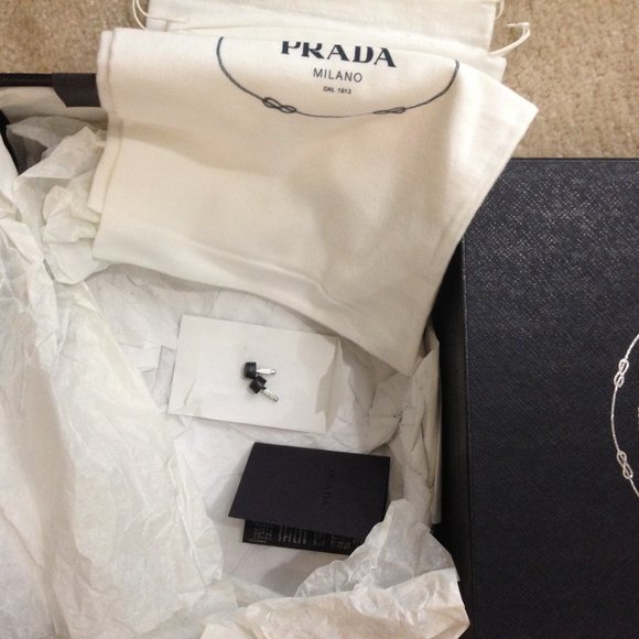 Authentic Prada grey/black two tone suede leather bootie - Picture 7 of 8